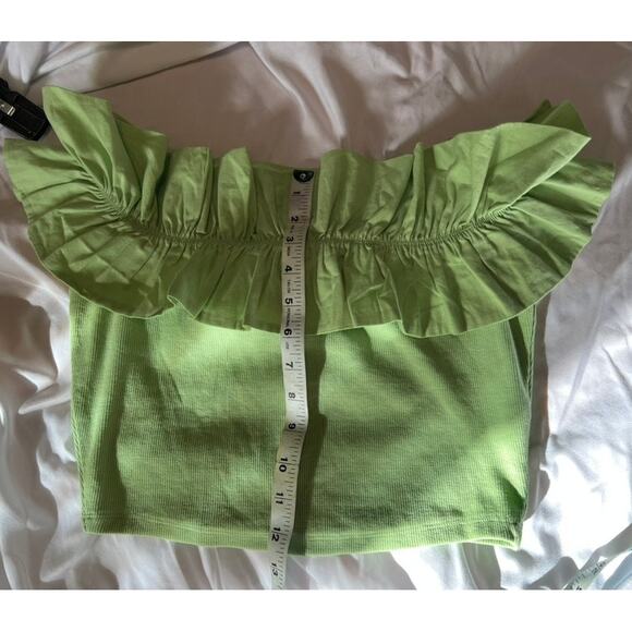 Zara Womens Ruffle Off the Shoulder Crop top, Green Ribbed Stretch Brat Sz-L - Picture 4 of 4